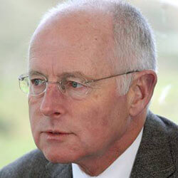 New Zealand Sports Administrator Bill MacGowan Dies