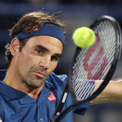 Roger Federer Defeats Philipp Kohlschreiber