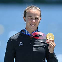 Lisa Carrington Wins K1 500m In Tokyo